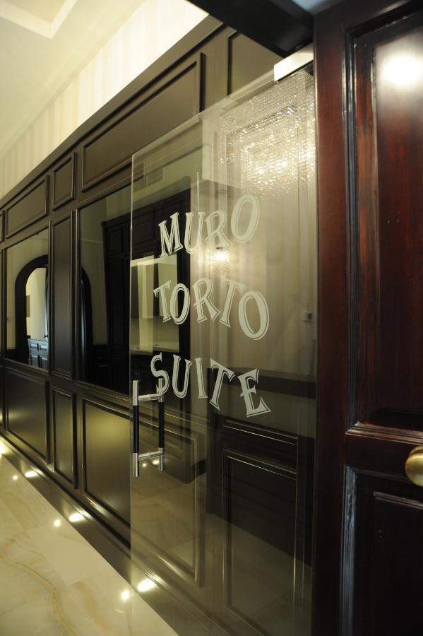 Muro Torto Suite - Struttura Sanificata Giornalmente Con Ozono E Prodotti Specifici Conformi Al Decalogo Del Ministero Salute - Personale Sottoposto A Test Sierologico Periodicamente Foggia Exteriér fotografie